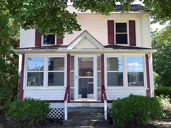 2nd image of 10730 1st St