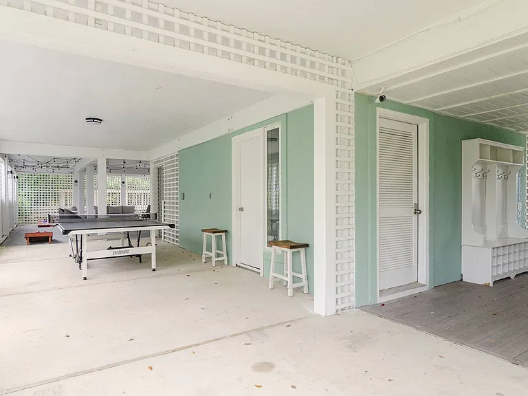 4 S Ridge Ln — Photo 44