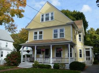 61 Grand St, Reading, MA 01867