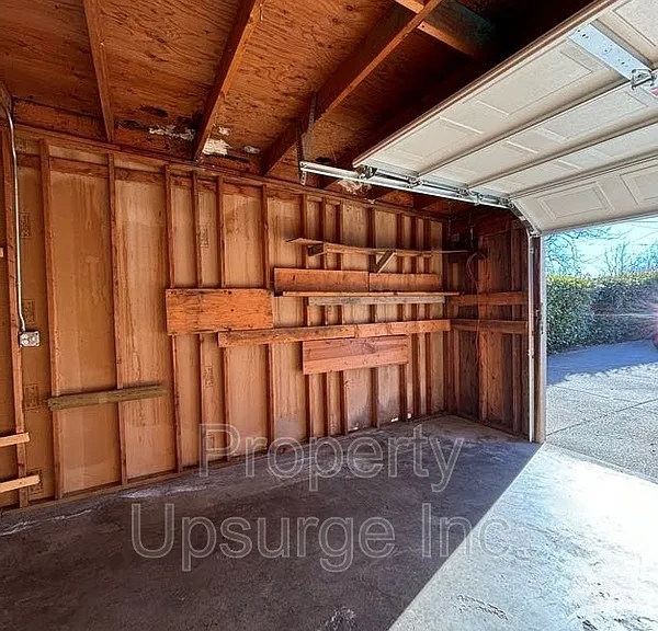 1529 Willis St #8 — Photo 5