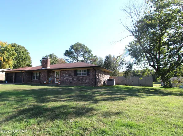 6076 Belew Dr, Milan, TN 38358