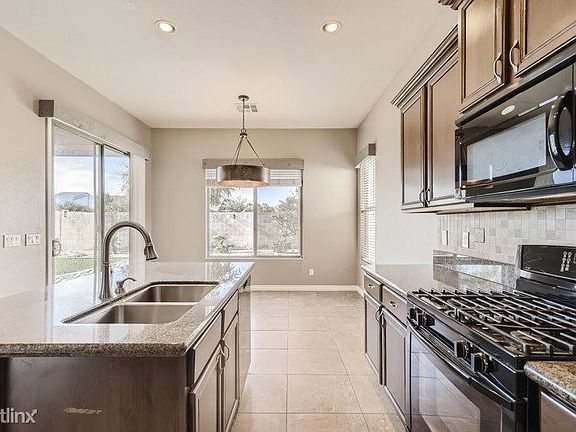 3rd image of 16164 N 182nd Ln