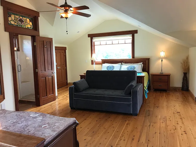 Balcony Room