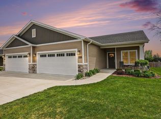4111 Woodburn Ct, Saginaw, MI 48603