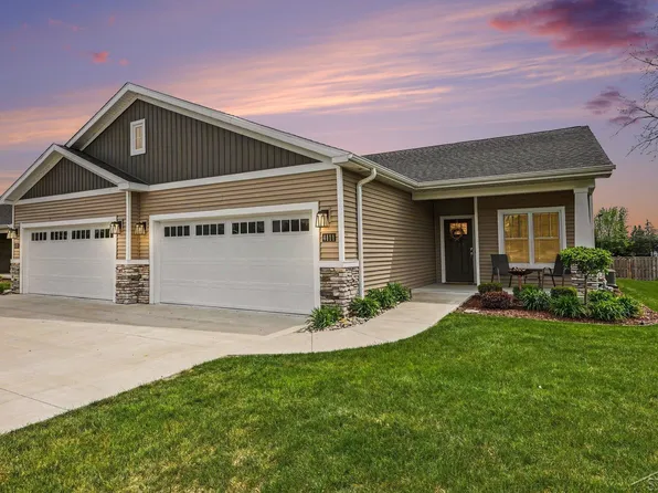 4111 Woodburn Ct, Saginaw, MI 48603