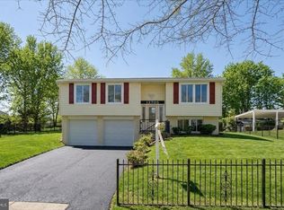 12705 Windbrook Dr, Clinton, MD 20735