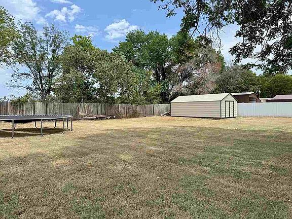 4th image of 282962 E 1800th Rd