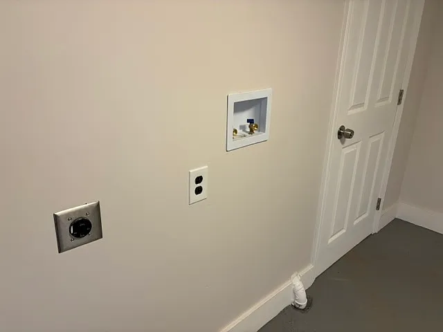204 S Candler St — Photo 14