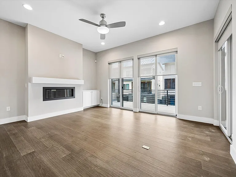 5006 Pecan Springs Rd #6 — Photo 6