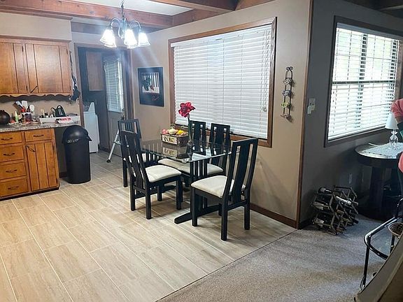 4th image of 907 Kings Ct