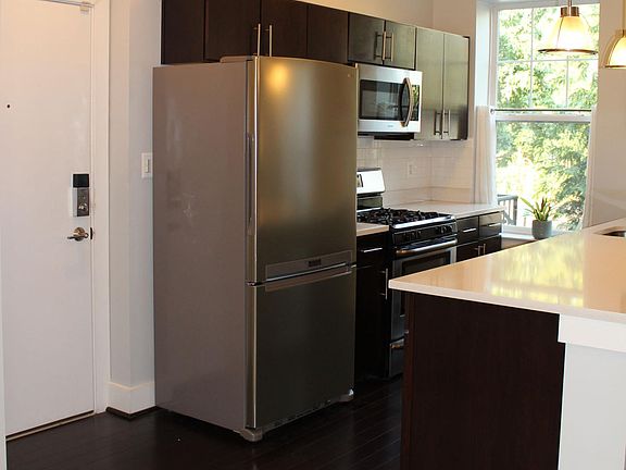 5th image of 4226 7th St NW Unit 201