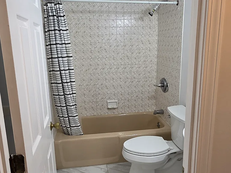 310 Brook Village Rd #19 — Photo 22