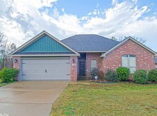 3958 Mountain Crest Cir, Alexander, AR 72002