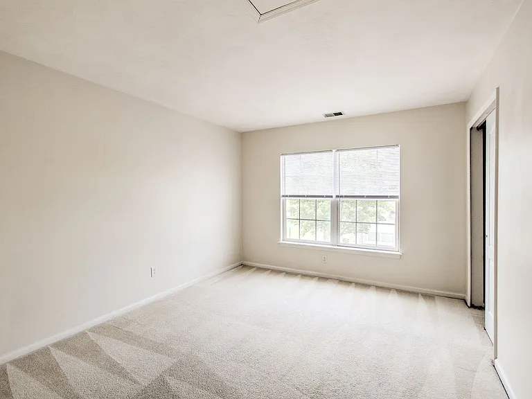 1560 Wynd Crest Way — Photo 19