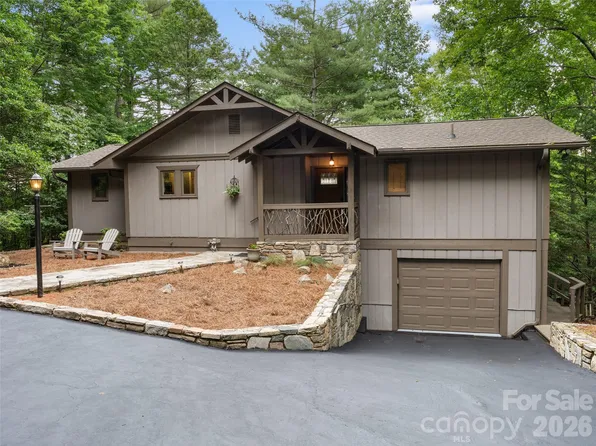 32 Uloque Ct, Brevard, NC 28712