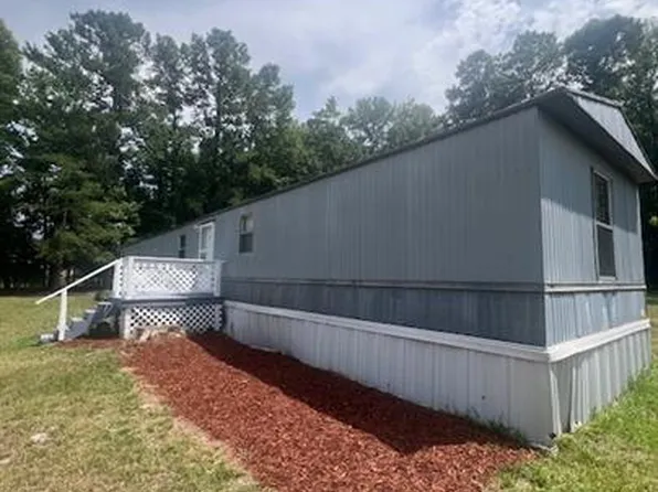 1840 Conway Dr, Sumter, SC 29153