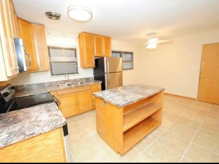 503 Sheridan Rd #A3 — Photo 7
