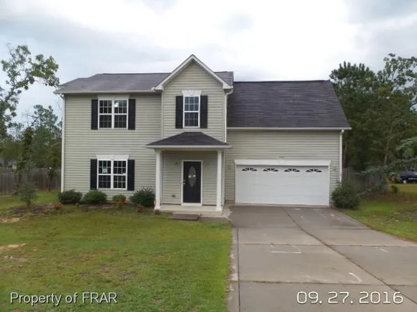 140 Michael Dr, Raeford, NC 28376