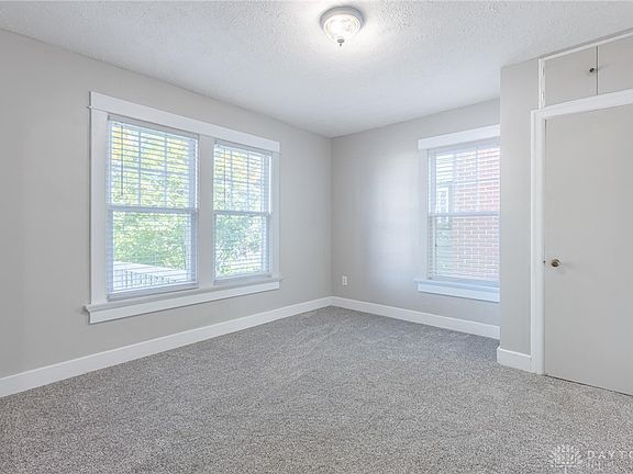 5th image of 3310 Linden Ave