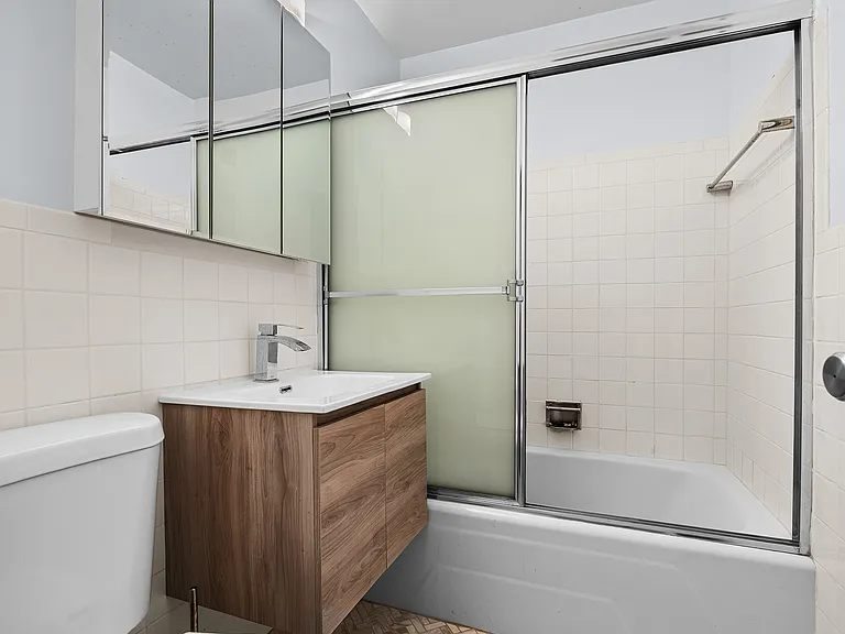 205 W End Ave #15M — Photo 13