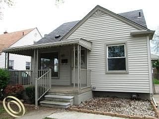 3rd image of 1521 Mill St