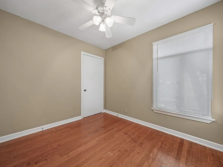 314 Barbara Dr — Photo 20