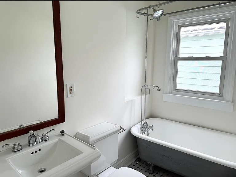 633 Breckenridge St — Photo 11