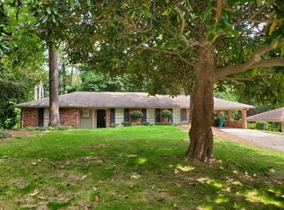 5805 Mountain Creek Rd, Sandy Springs, GA 30328