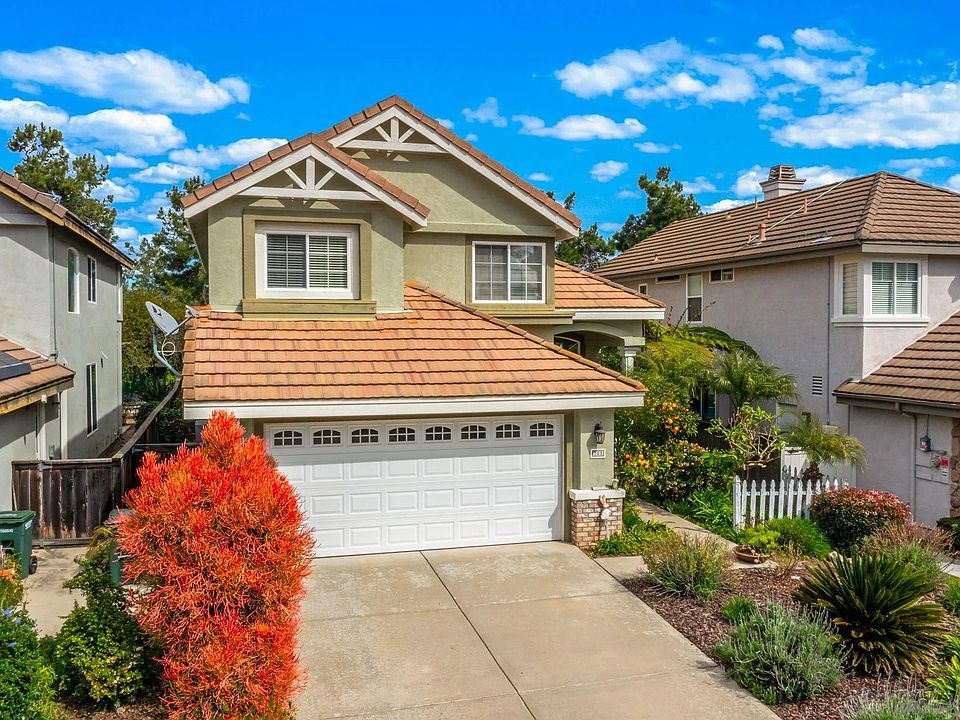 1st image of 752 Lupine Dr