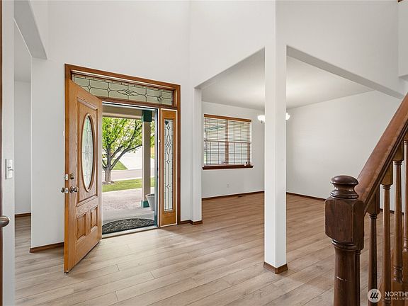 3rd image of 5600 Sycamore Drive