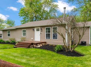 44 Madison St SW, Pataskala, OH 43062