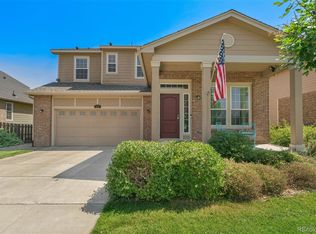 422 N Muscadine Ct, Aurora, CO 80018
