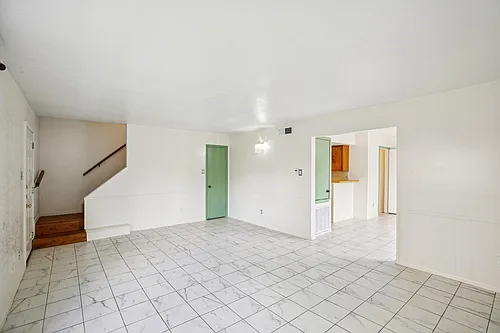 8379 La Roche Ln Photo 1