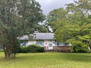 1815 Georgianna Dr, Sumter, SC 29150