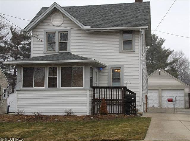 1st image of 649 Wyandot Ave