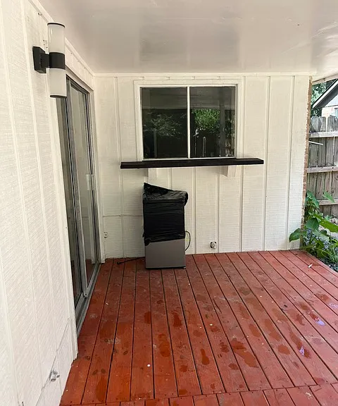 Barbecue deck