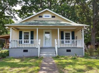 111 Countryside Dr SW, Lenoir, NC 28645