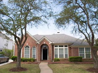 5915 Parkwood Pl, Sugar Land, TX 77479