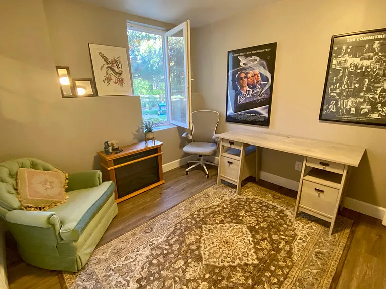 2nd Bedroom / Office