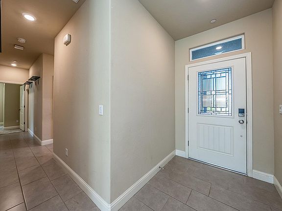 5th image of 1160 Narwhal Ave
