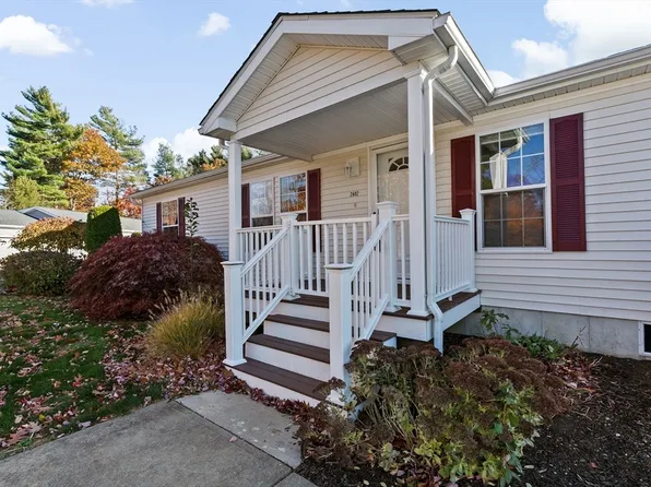 2602 Pheasant Ln, Middleboro, MA 02346