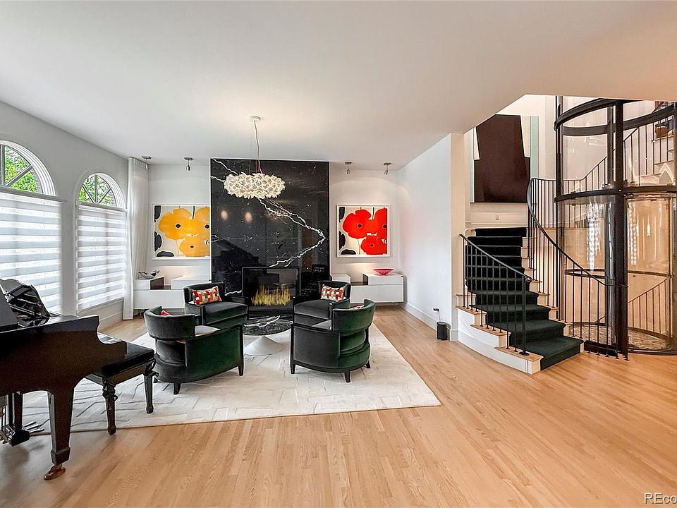 1st image of 279 Madison Street