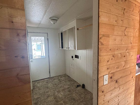 2nd image of 3800 S Mountain View Dr E #8