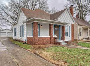 423 N 3rd St, Boonville, IN 47601