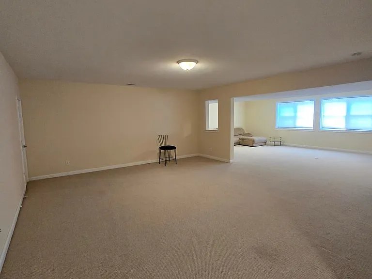 14581 Jason St — Photo 8