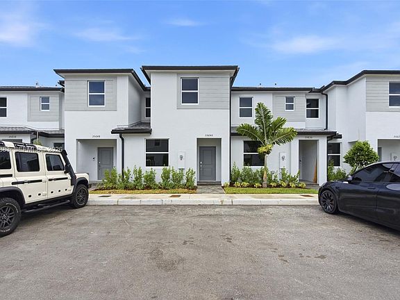 2nd image of 35640 SW 178th Pl #35640