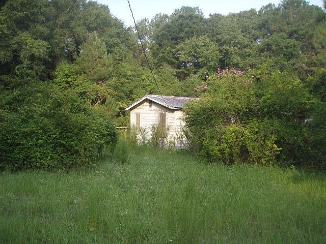 2nd image of 5546 Hadley Ferry Rd
