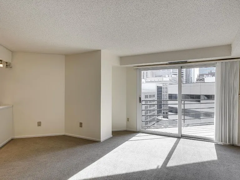 121 Washington Ave S #1102 — Photo 16