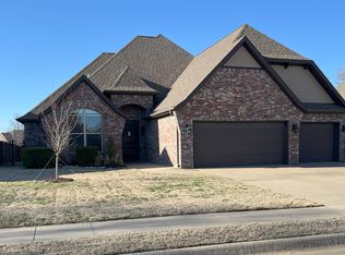 6525 W Coat Brg, Rogers, AR 72758