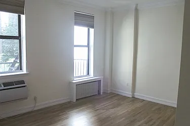 Rented by Urban Real Estate Inc